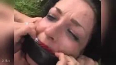 Порно видео Одинокая нудистка попалась маньяку- Смотреть , скачать на телефон 
